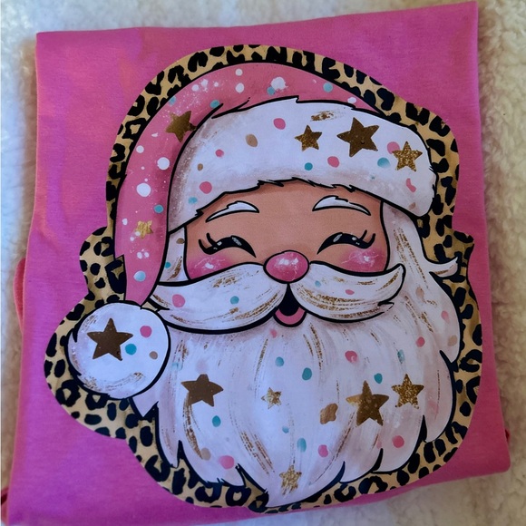 Gildan Tops - Pink Santa T-Shirt